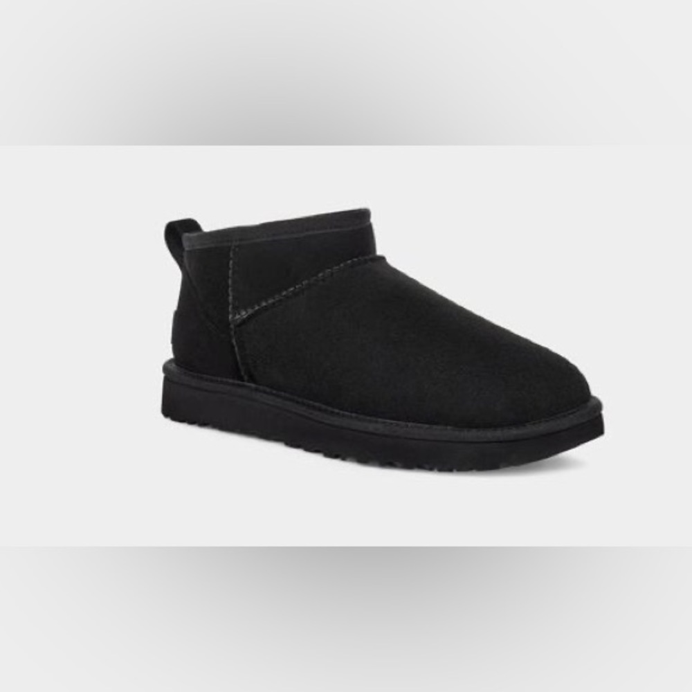 UGG classic ultra mini - size 10 new in box